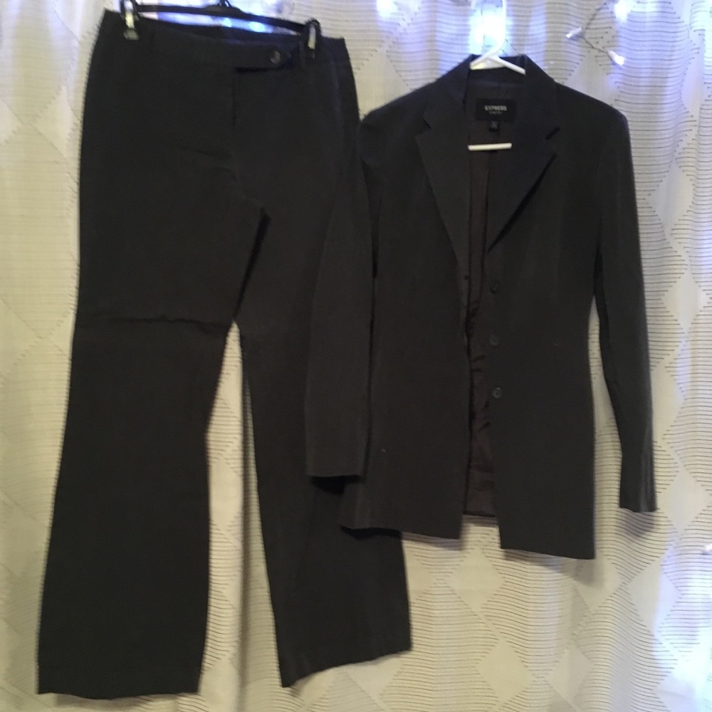 Express grey suit